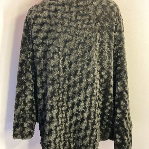 Sporto Reversable Cape, Fleece/ Faux Fur, One Size - Picture 8 of 12